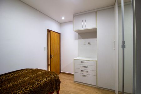 Casa para alugar com 480m², 3 quartos e 3 vagasQuarto 2