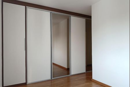 Apartamento à venda com 157m², 3 quartos e 4 vagasSuíte 3