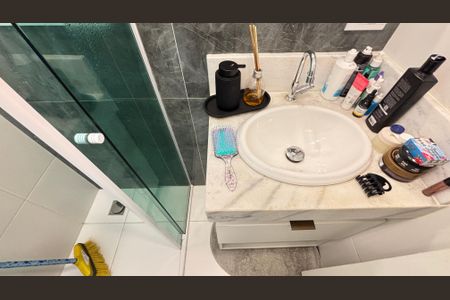 Apartamento à venda com 100m², 2 quartos e 2 vagasBanheiro