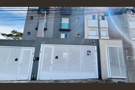 Apartamento à venda com 100m², 2 quartos e 2 vagasFachada e placa