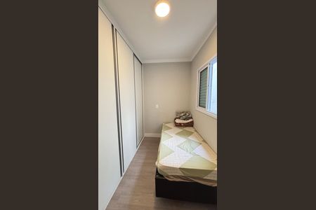 Apartamento à venda com 100m², 2 quartos e 2 vagasQuarto