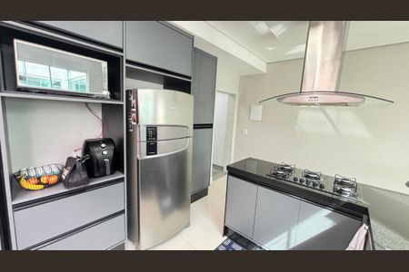 Apartamento à venda com 100m², 2 quartos e 2 vagasCobertura - Cozinha