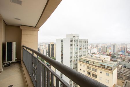 Apartamento à venda com 201m², 4 quartos e 4 vagasVaranda do Quarto 