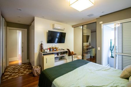 Apartamento à venda com 201m², 4 quartos e 4 vagasSuíte