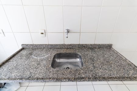 Apartamento para alugar com 51m², 2 quartos e 1 vaga Apartamento para alugar com 51m², 2 quartos e 1 vagaCozinha e Área de Serviço
