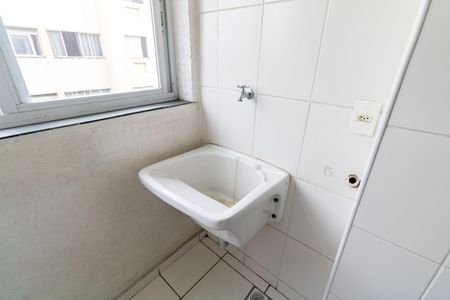 Apartamento para alugar com 51m², 2 quartos e 1 vaga Apartamento para alugar com 51m², 2 quartos e 1 vagaCozinha e Área de Serviço