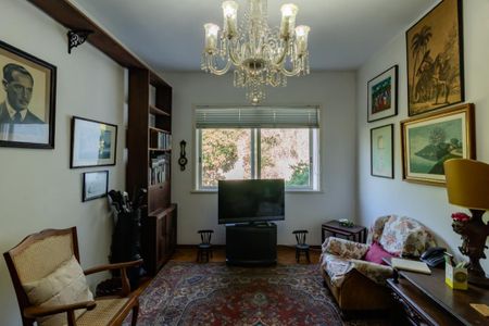 Apartamento à venda com 270m², 4 quartos e 2 vagasQuarto 3