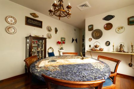 Apartamento à venda com 270m², 4 quartos e 2 vagasSala 2