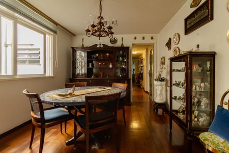 Apartamento à venda com 270m², 4 quartos e 2 vagasSala 2