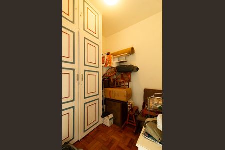 Apartamento à venda com 270m², 4 quartos e 2 vagasQuarto de serviço 2