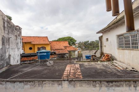 Casa à venda com 335m², 4 quartos e 2 vagasCasa 4 - Vista da varanda