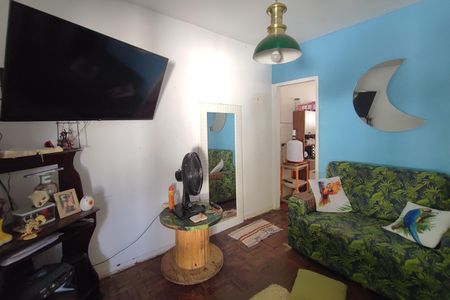 Casa à venda com 152m², 2 quartos e 2 vagas Casa à venda com 152m², 2 quartos e 2 vagasSala