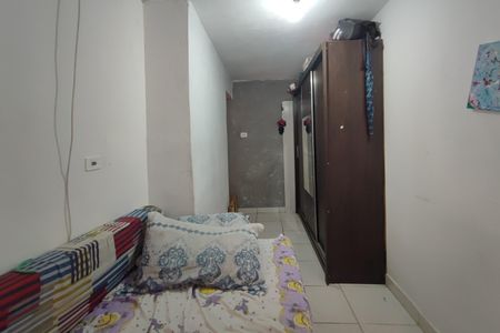 Casa à venda com 152m², 2 quartos e 2 vagas Casa à venda com 152m², 2 quartos e 2 vagasEdícula - Quarto