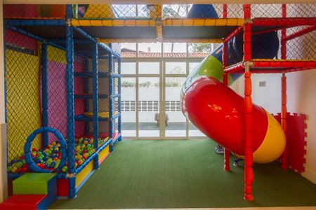 Apartamento à venda com 66m², 2 quartos e 1 vagaÁrea comum