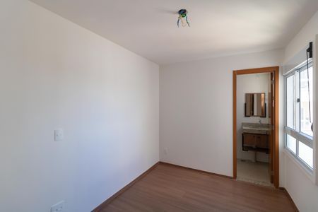 Apartamento para alugar com 54m², 2 quartos e 1 vagaSuíte