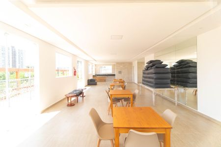 Apartamento para alugar com 54m², 2 quartos e 1 vagaÁrea comum - Salão de festas