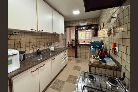 Apartamento à venda com 90m², 2 quartos e sem vagaCozinha