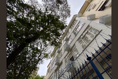 Apartamento à venda com 90m², 2 quartos e sem vagaFachada