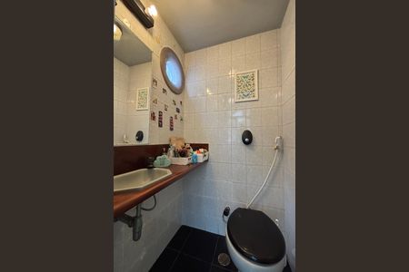 Apartamento à venda com 90m², 2 quartos e sem vagaBanheiro da Suíte 