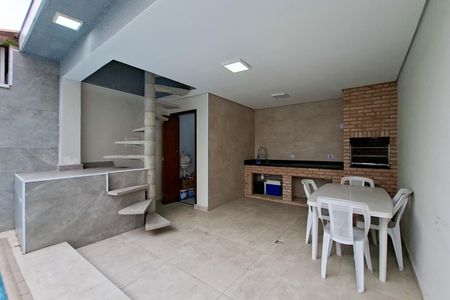 Casa para alugar com 350m², 5 quartos e 4 vagas Casa para alugar com 350m², 5 quartos e 4 vagasChurrasqueira