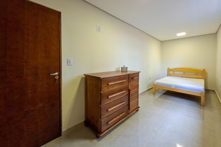 Casa para alugar com 350m², 5 quartos e 4 vagas Casa para alugar com 350m², 5 quartos e 4 vagasSuíte 3