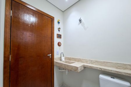Casa para alugar com 350m², 5 quartos e 4 vagas Casa para alugar com 350m², 5 quartos e 4 vagasLavabo