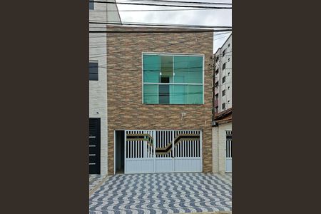 Casa para alugar com 350m², 5 quartos e 4 vagas Casa para alugar com 350m², 5 quartos e 4 vagasFachada