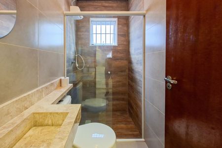 Casa para alugar com 350m², 5 quartos e 4 vagas Casa para alugar com 350m², 5 quartos e 4 vagasBanheiro da Suíte 4