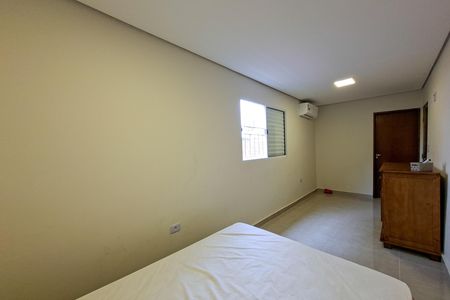 Casa para alugar com 350m², 5 quartos e 4 vagas Casa para alugar com 350m², 5 quartos e 4 vagasSuíte 3