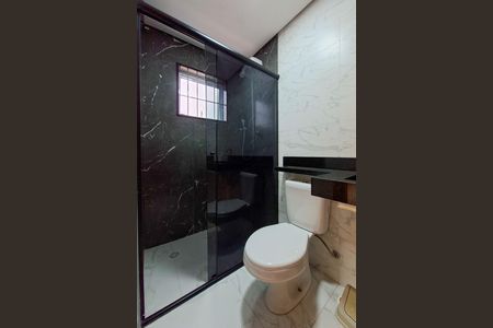 Casa para alugar com 350m², 5 quartos e 4 vagas Casa para alugar com 350m², 5 quartos e 4 vagasBanheiro da Suíte 3
