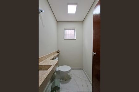 Casa para alugar com 350m², 5 quartos e 4 vagas Casa para alugar com 350m², 5 quartos e 4 vagasLavabo