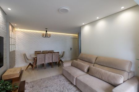 Apartamento à venda com 69m², 2 quartos e 2 vagas Apartamento à venda com 69m², 2 quartos e 2 vagasSala