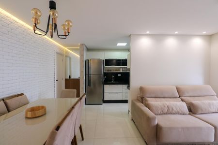 Apartamento à venda com 69m², 2 quartos e 2 vagas Apartamento à venda com 69m², 2 quartos e 2 vagasSala