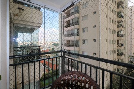Apartamento à venda com 69m², 2 quartos e 2 vagas Apartamento à venda com 69m², 2 quartos e 2 vagasVaranda