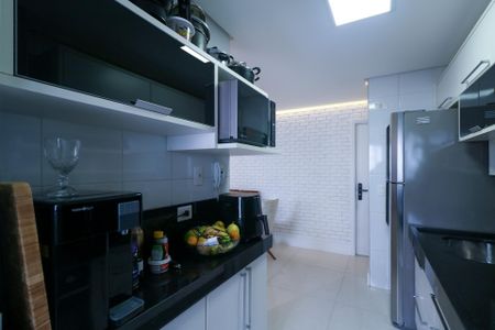 Apartamento à venda com 69m², 2 quartos e 2 vagas Apartamento à venda com 69m², 2 quartos e 2 vagasCozinha