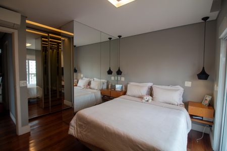 Apartamento à venda com 121m², 3 quartos e 2 vagasSuíte