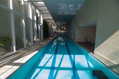 Apartamento à venda com 121m², 3 quartos e 2 vagasÁrea comum - Piscina Coberta