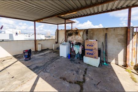 Apartamento à venda com 180m², 3 quartos e 1 vaga Apartamento à venda com 180m², 3 quartos e 1 vagaTerraço