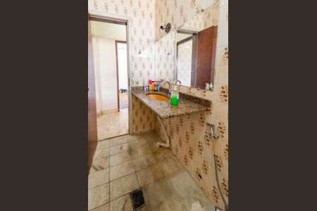 Apartamento à venda com 180m², 3 quartos e 1 vaga Apartamento à venda com 180m², 3 quartos e 1 vagaBanheiro