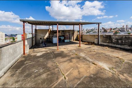 Apartamento à venda com 180m², 3 quartos e 1 vaga Apartamento à venda com 180m², 3 quartos e 1 vagaTerraço