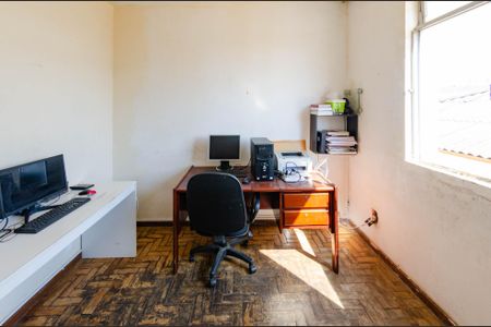 Apartamento à venda com 180m², 3 quartos e 1 vaga Apartamento à venda com 180m², 3 quartos e 1 vagaQuarto 1