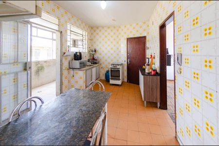 Apartamento à venda com 180m², 3 quartos e 1 vaga Apartamento à venda com 180m², 3 quartos e 1 vagaCozinha