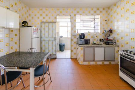 Apartamento à venda com 180m², 3 quartos e 1 vaga Apartamento à venda com 180m², 3 quartos e 1 vagaCozinha