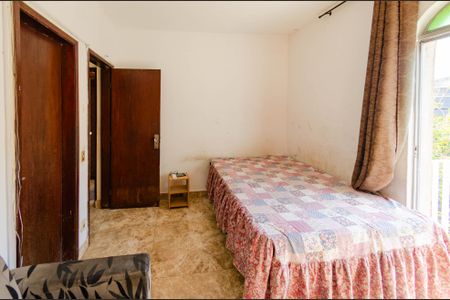 Apartamento à venda com 180m², 3 quartos e 1 vaga Apartamento à venda com 180m², 3 quartos e 1 vagaSuíte