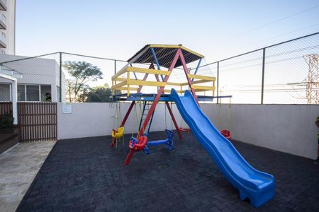 Apartamento para alugar com 106m², 2 quartos e 1 vagaÁrea comum - Playground