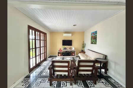 Casa à venda com 88m², 2 quartos e 1 vagaSala