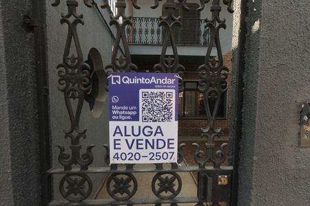 Casa à venda com 250m², 3 quartos e 4 vagasPlaca
