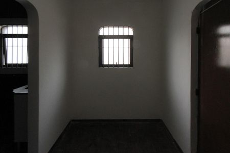 Casa à venda com 250m², 3 quartos e 4 vagasCloset