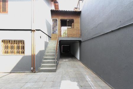 Casa à venda com 250m², 3 quartos e 4 vagasQuintal