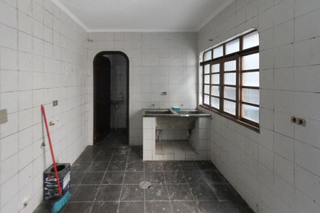 Casa à venda com 250m², 3 quartos e 4 vagasÁrea de Serviço